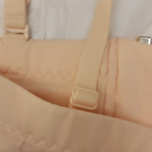 MaternityHandsFreePumping BustierBy Simple Wishes - Picture 4 of 8